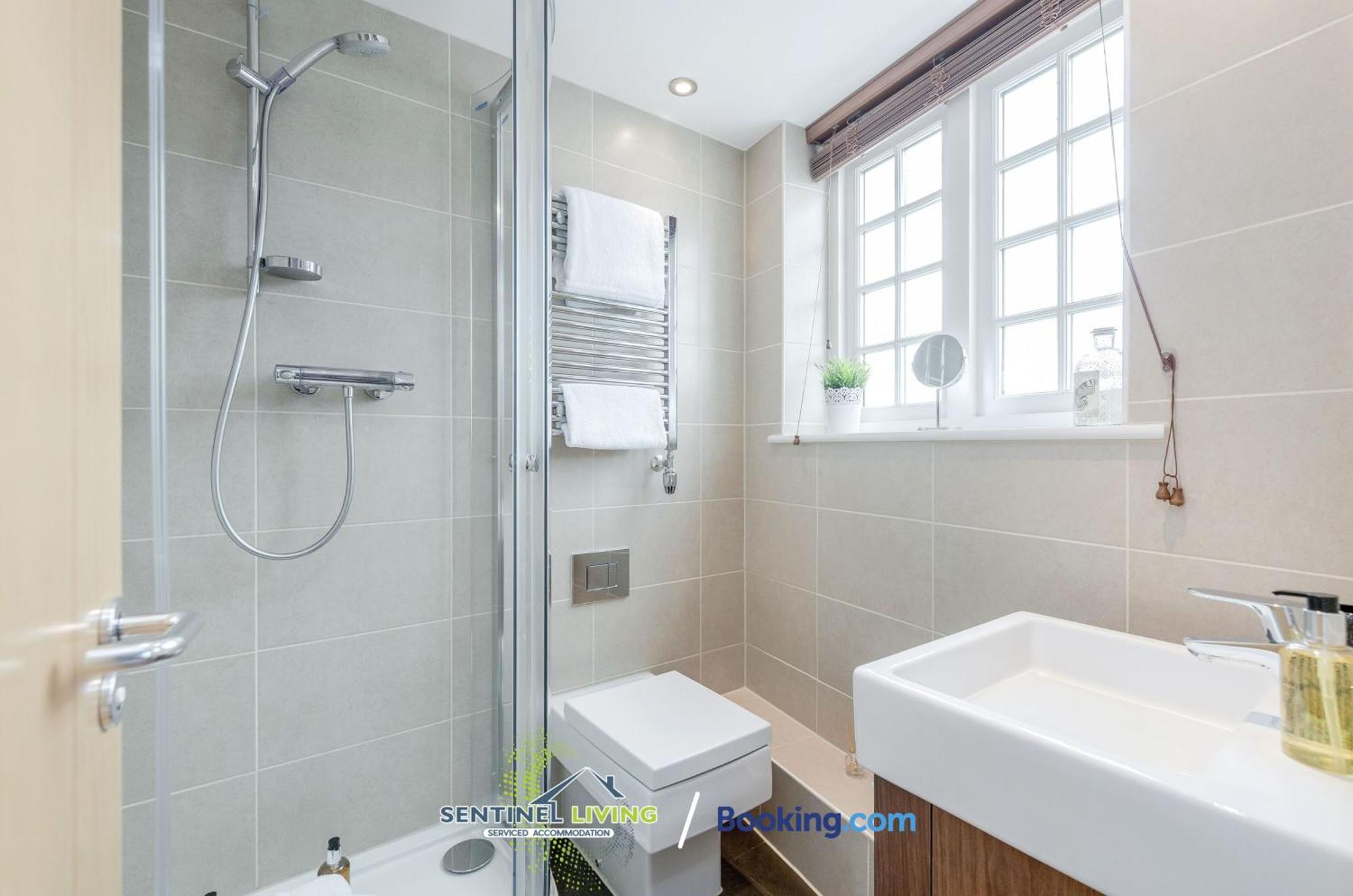 Windsor Flat 2 Bed By Sentinel Living With Free Wifi And Parking Exterior foto